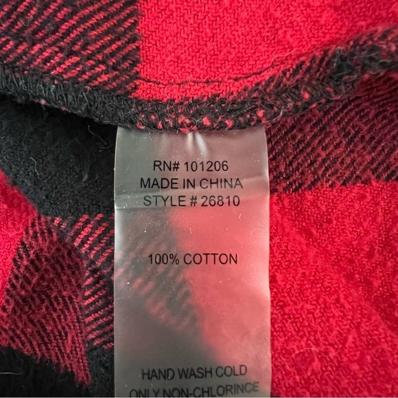 Soft Surroundings Red Black Buffalo Plaid Faux Leather Pocket Button Up Size L - Picture 10 of 10